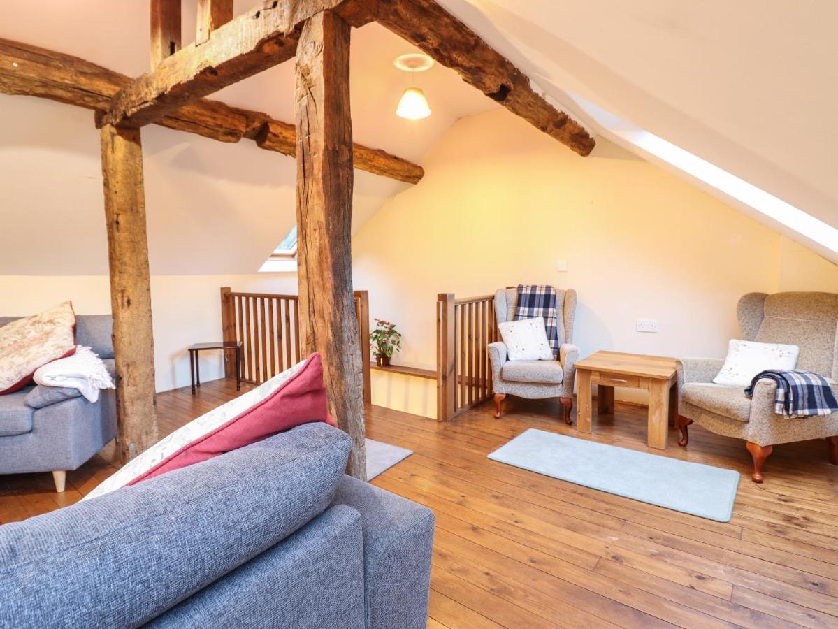 Yr Hen Felin Villa Oswestry Exteriör bild